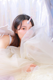 长腿校花无力呻吟娇喘的视频